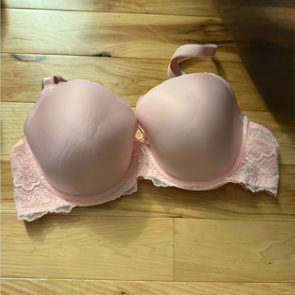 Elegant Pink Lace Women's Bra